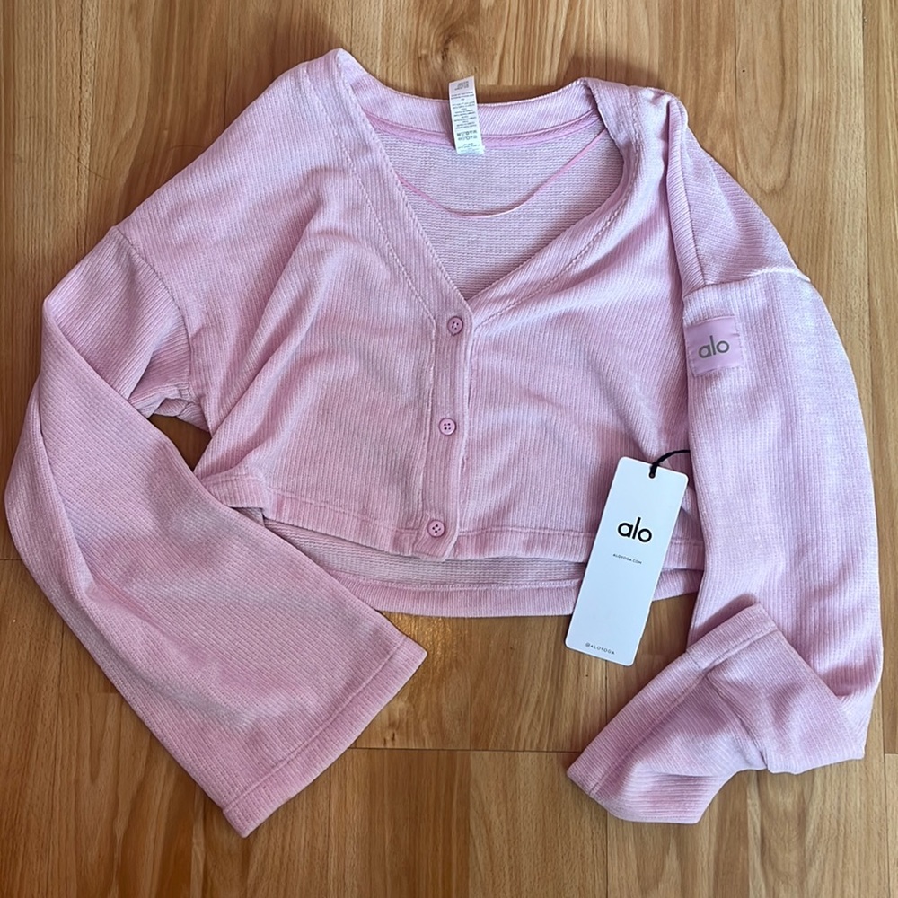 ALO Yoga - XS NWT Chenille Chalet Cardigan - Sugarplum Pink